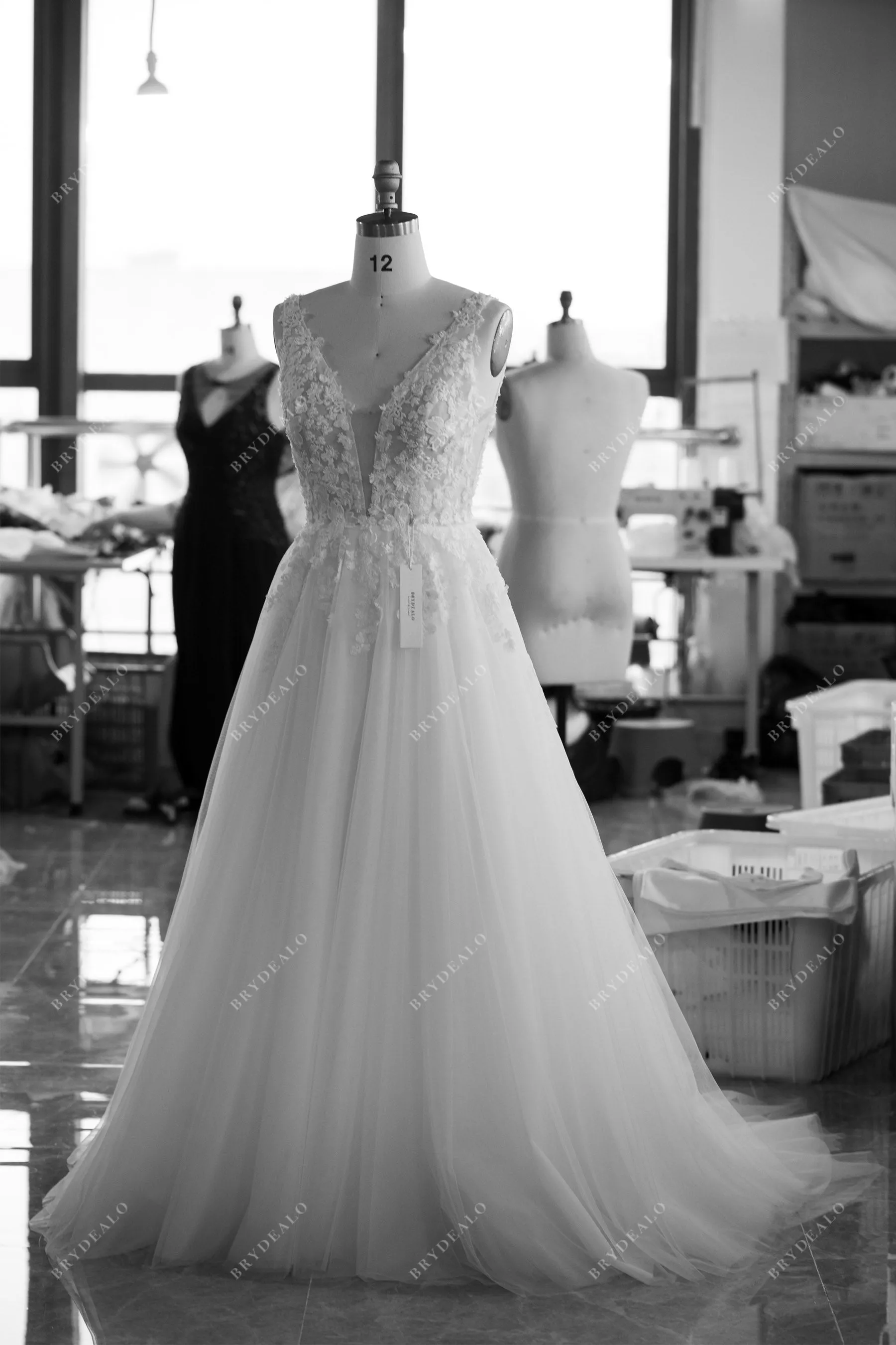 Plunging Neck Designer Lace Tulle Puffy A-line Country Wedding Dress