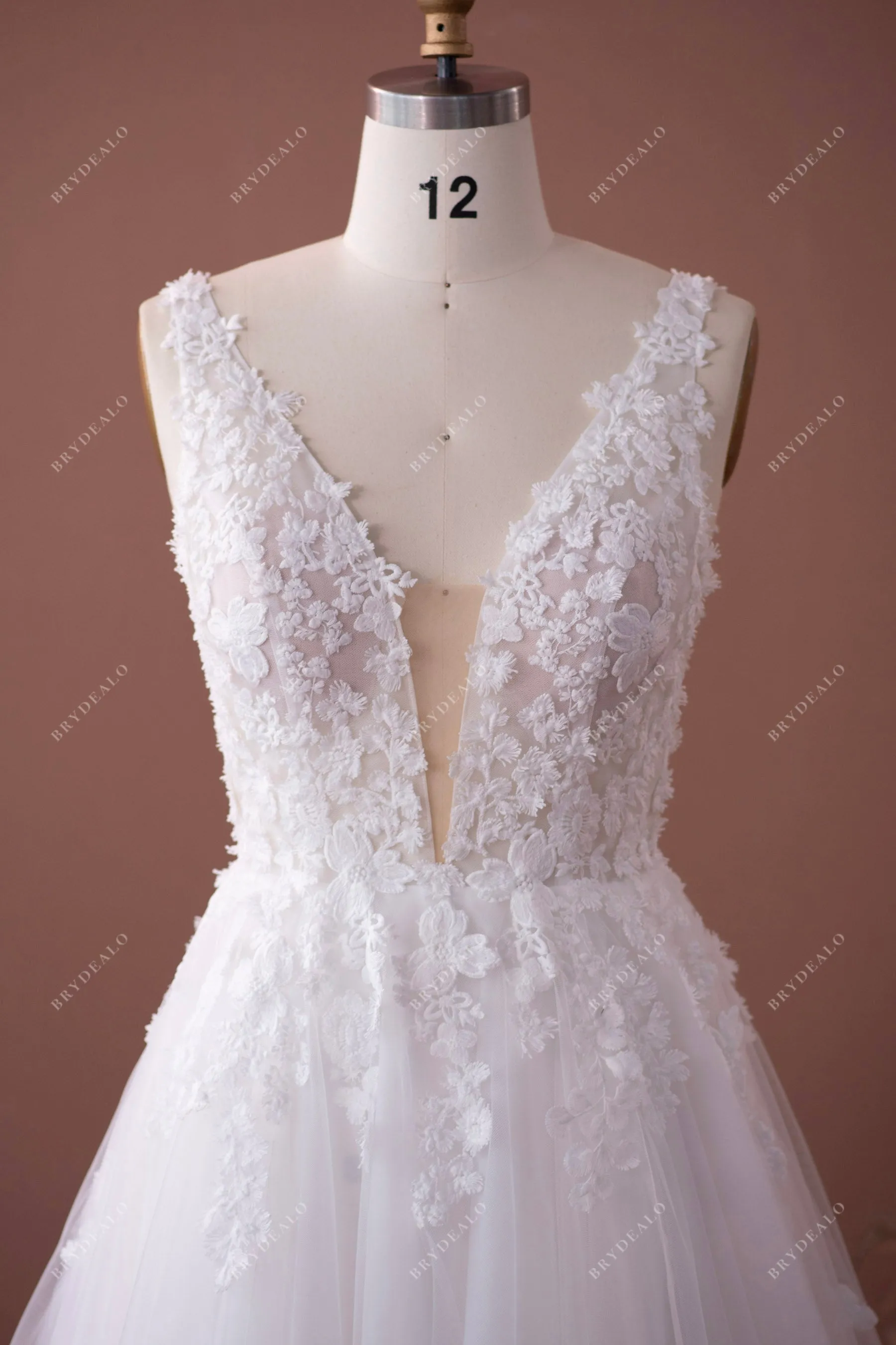 Plunging Neck Designer Lace Tulle Puffy A-line Country Wedding Dress