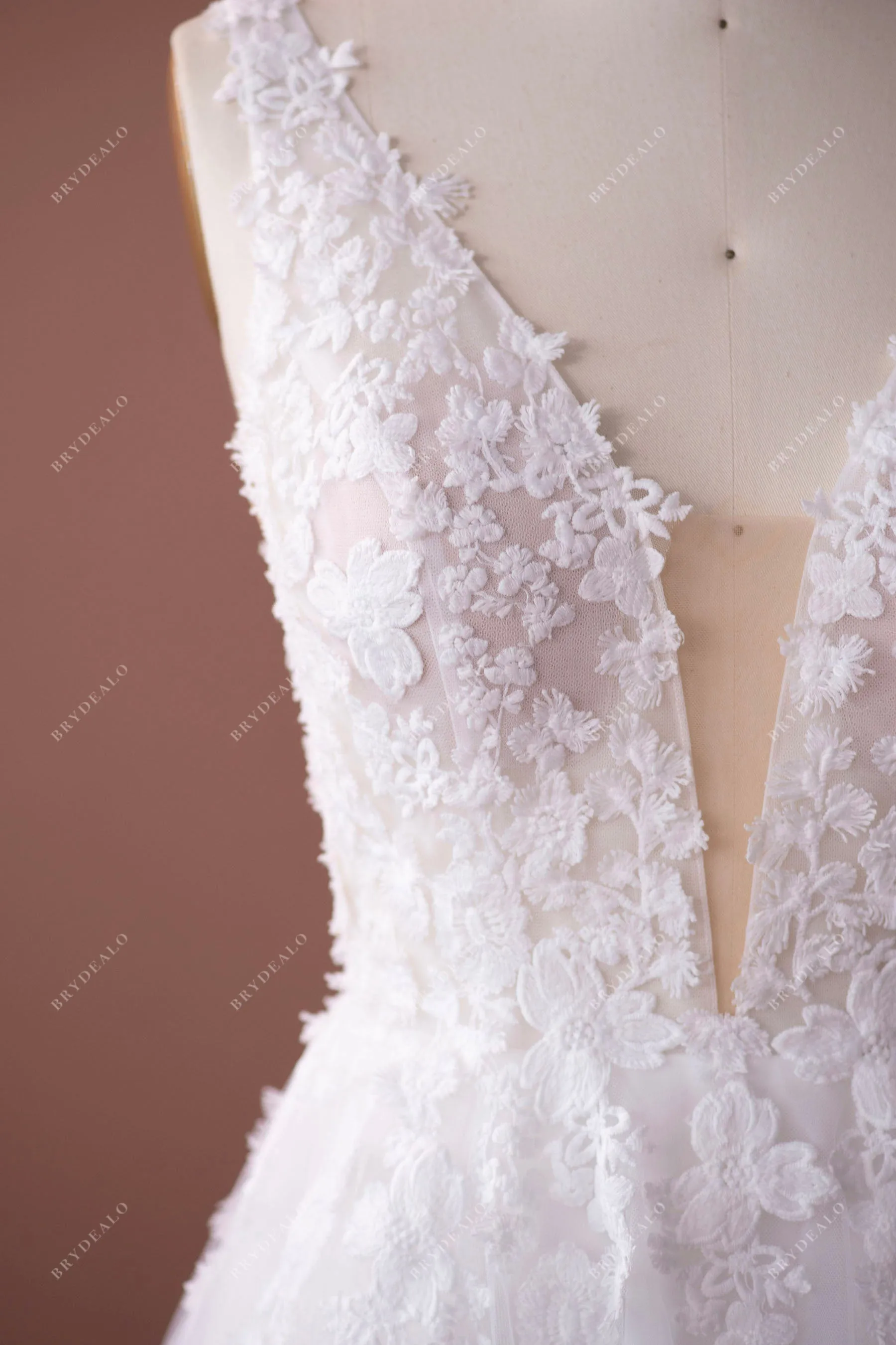 Plunging Neck Designer Lace Tulle Puffy A-line Country Wedding Dress